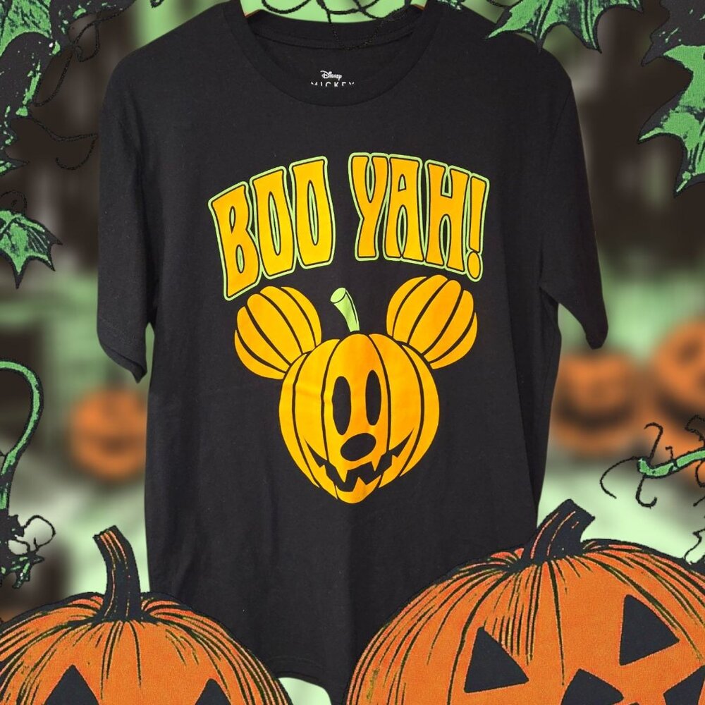 Disney Mickey Mouse "Boo Yah!" Halloween Black T-Shirt LG Flocked Pumpkin Design